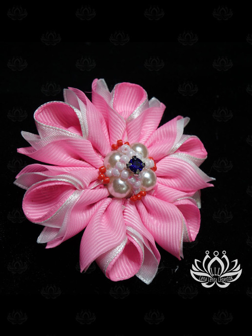 Резинка handmade "Бадан" Канзаши 0