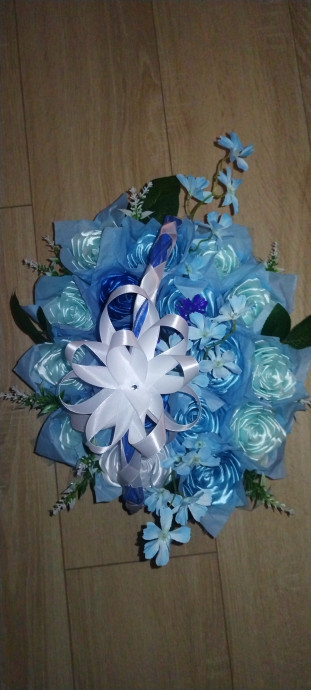 Корзина роз из атласных лент 2